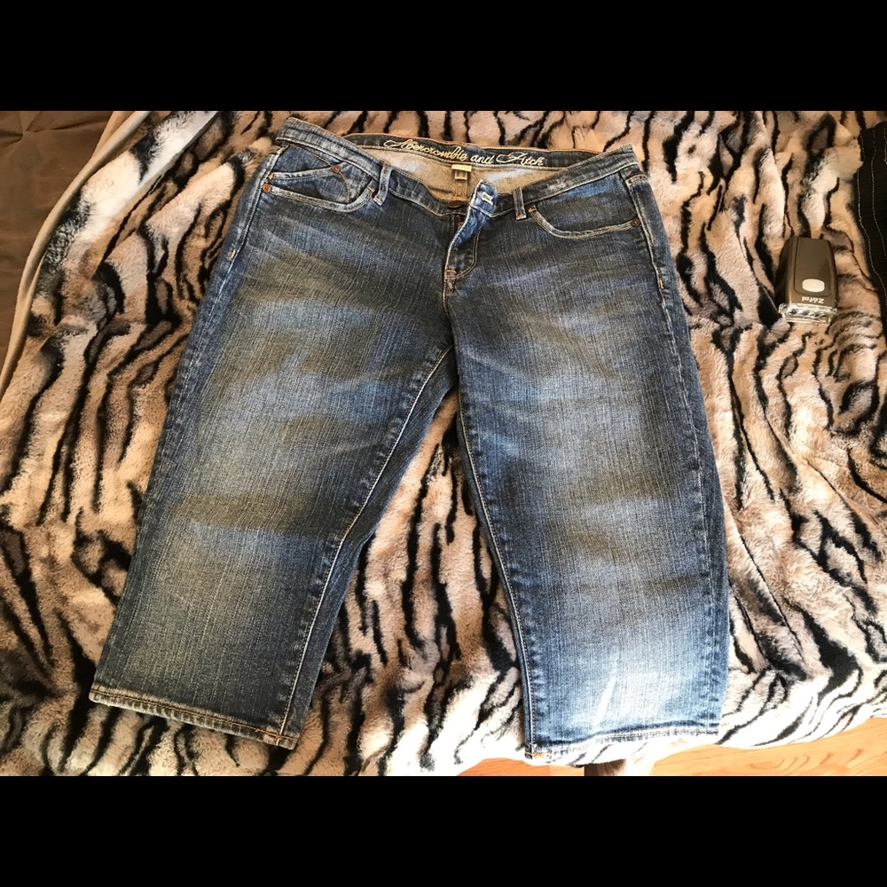Abercrombie jeans